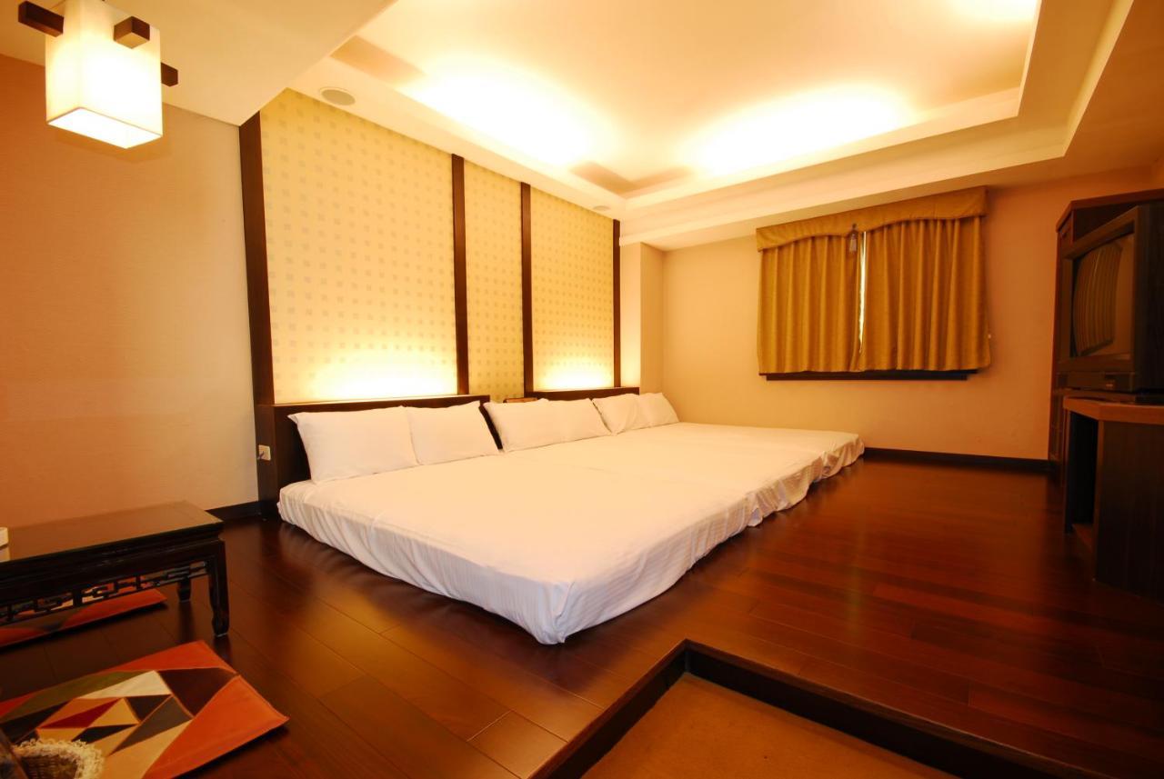 Karo Hotel Гаосюн Экстерьер фото